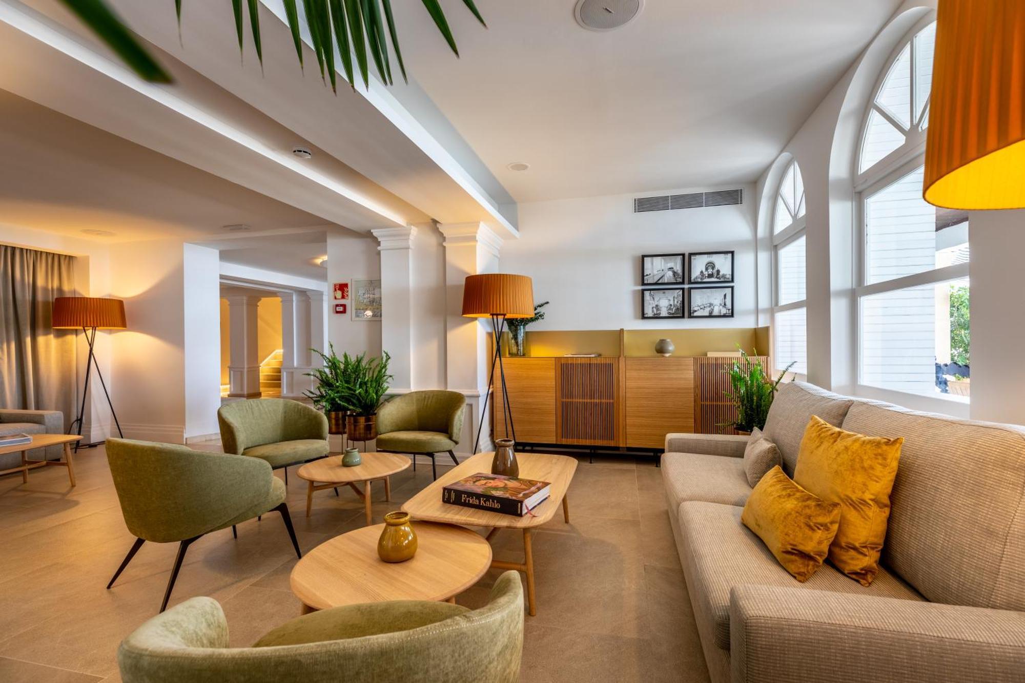Hotel Illa D'Or & Club Apts 4* Sup Port de Pollença Zewnętrze zdjęcie