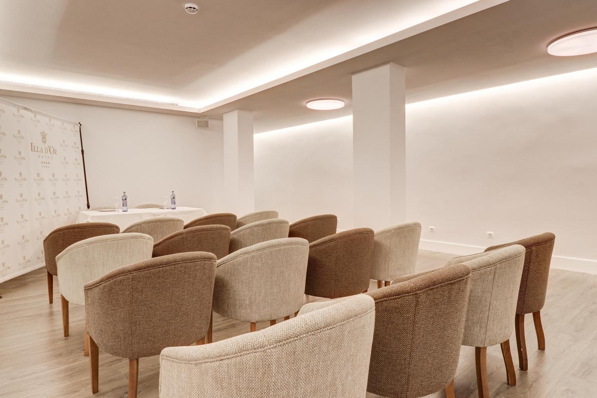 Hotel Illa D'Or & Club Apts 4* Sup Port de Pollença Zewnętrze zdjęcie