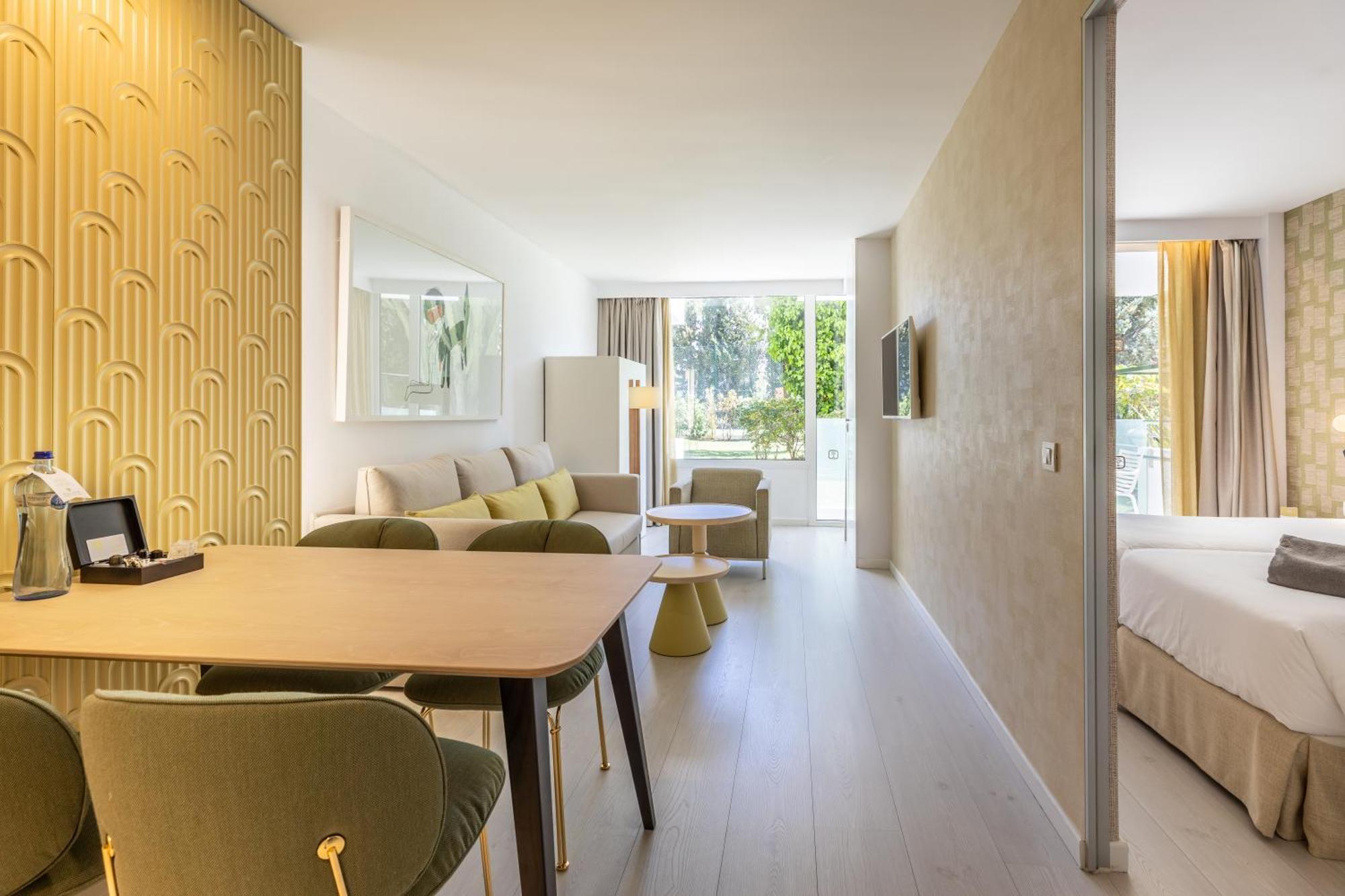 Hotel Illa D'Or & Club Apts 4* Sup Port de Pollença Zewnętrze zdjęcie